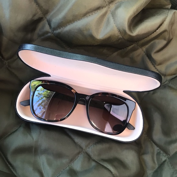 Hugo Boss Accessories - Hugo Boss Sun Glasses tortoise frames